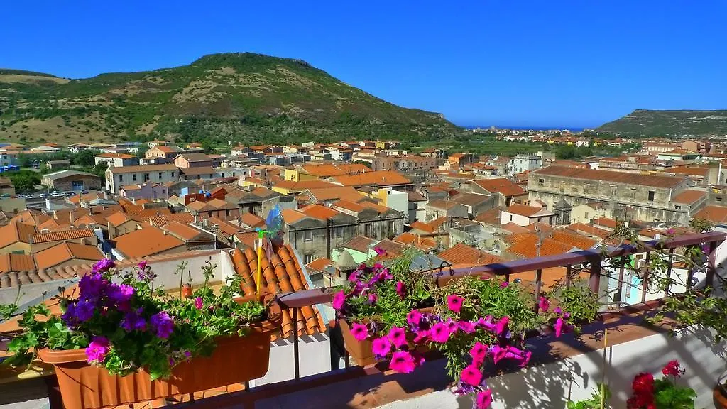 Maison d'hôtes Guesthouse Bosa Di Giuseppe