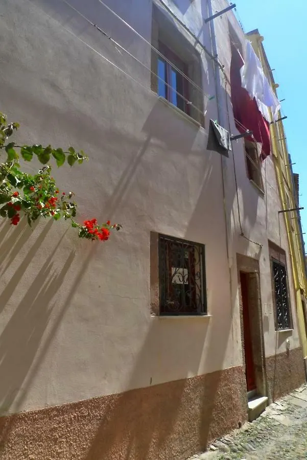 Maison d'hôtes Guesthouse Bosa Di Giuseppe